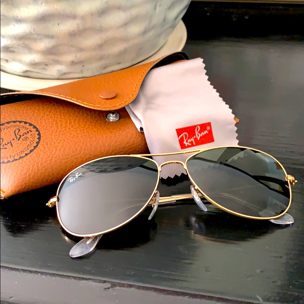 Ray Ban aviators gold trim NWOT